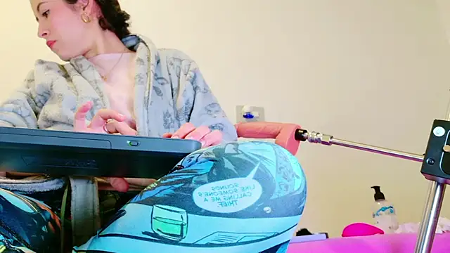 NeredaXxx online show from February 2026 09:37:02 PM