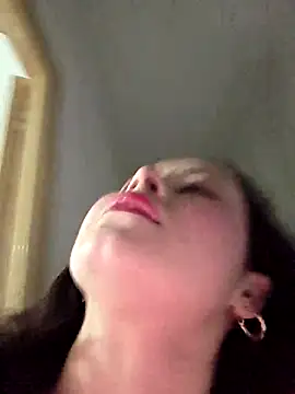 NeredaXxx online show from December 2025 10:12:02 PM