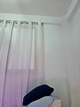 NeredaXxx online show from January 2026 08:18:01 AM