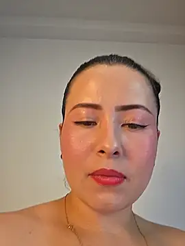 NeredaXxx online show from June 2026 09:12:02 PM