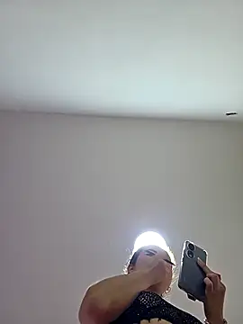 NeredaXxx online show from April 2026 07:46:01 AM