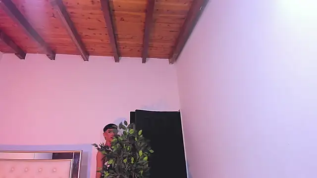 Snapshot of im_sebaslopez chatting on January 2026 03:35:02 AM im sebaslopez online show from January 2026 03:35:02 AM