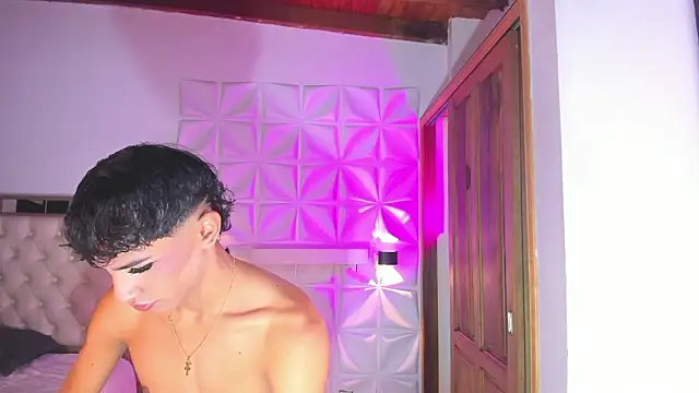 Snapshot of im_sebaslopez chatting on February 2026 08:19:02 PM im sebaslopez online show from February 2026 08:19:02 PM