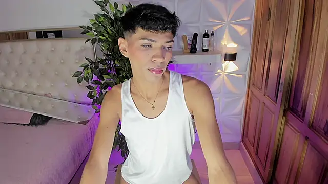 im sebaslopez online show from October 2025 11:53:02 AM