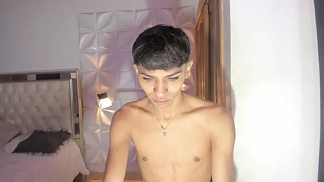 Snapshot of im_sebaslopez chatting on November 2025 11:32:02 AM im sebaslopez online show from November 2025 11:32:02 AM