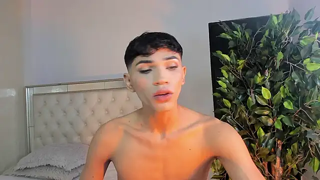 Snapshot of im_sebaslopez chatting on February 2026 07:56:02 PM im sebaslopez online show from February 2026 07:56:02 PM