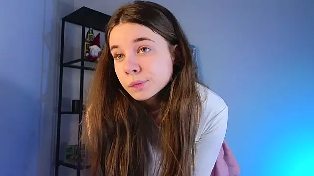 Miss Spider online show from January 2025 06:24:02 AM