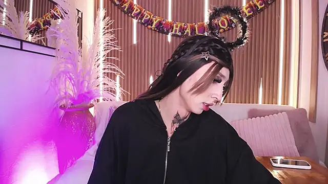 Aniie Doll online show from October 2025 08:20:02 PM