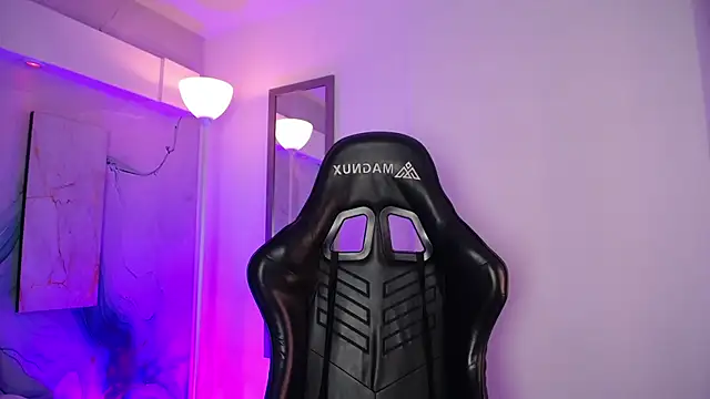 Aniie Doll online show from March 2026 08:29:01 PM