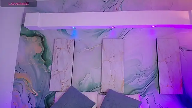 Aniie Doll online show from April 2026 08:34:01 PM