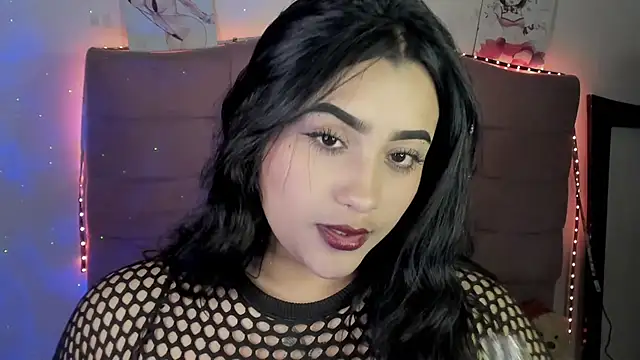 male couper online show from February 2025 05:55:02 AM