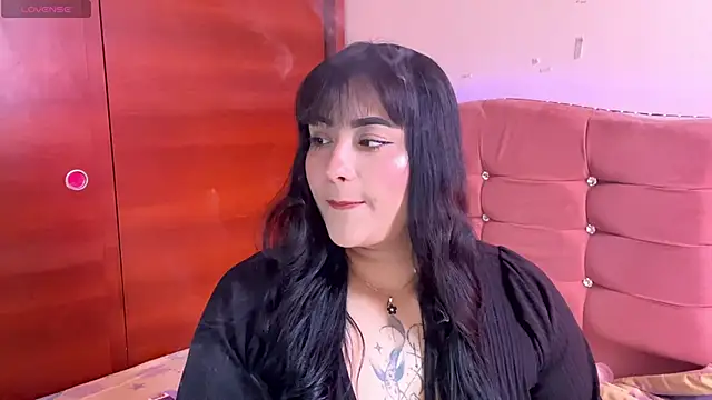 male couper online show from November 2025 08:12:01 PM