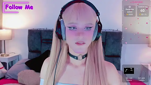 Snapshot of Kirmyy_ chatting on November 2025 10:46:01 PM Kirmyy online show from November 2025 10:46:01 PM