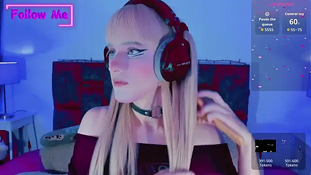 Snapshot of Kirmyy_ chatting on November 2025 10:25:02 PM Kirmyy online show from November 2025 10:25:02 PM