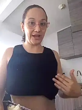 Snapshot of nicolle_milf1978 chatting on June 2026 12:50:01 PM nicolle milf1978 online show from June 2026 12:50:01 PM