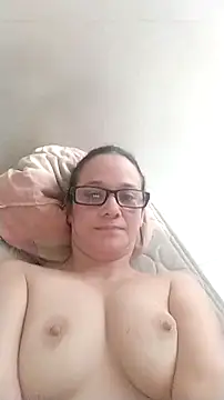 nicolle milf1978 online show from October 2025 11:34:01 AM