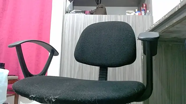 nicolle milf1978 online show from February 2026 12:09:01 AM