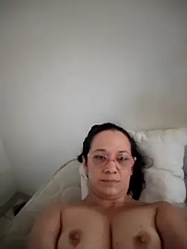 Snapshot of nicolle_milf1978 chatting on May 2026 12:42:02 PM nicolle milf1978 online show from May 2026 12:42:02 PM