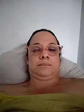Snapshot of nicolle_milf1978 chatting on June 2026 12:10:02 PM nicolle milf1978 online show from June 2026 12:10:02 PM