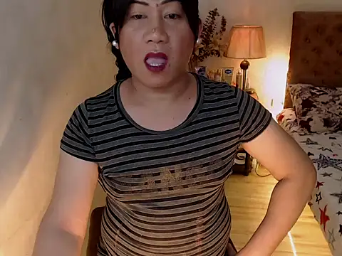 Snapshot of playtimesussy69 chatting on March 2025 03:28:02 PM playtimesussy69 online show from March 2025 03:28:02 PM