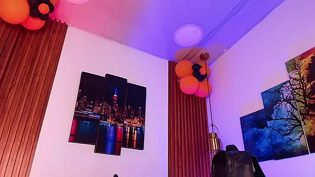 Snapshot of Noah_Xitruxx chatting on November 2025 03:21:02 AM Noah Xitruxx online show from November 2025 03:21:02 AM