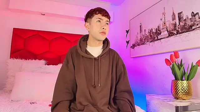 Snapshot of Noah_Xitruxx chatting on December 2025 12:39:01 PM Noah Xitruxx online show from December 2025 12:39:01 PM