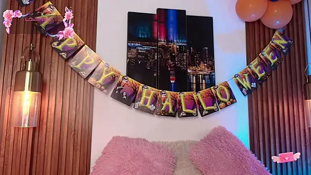 Snapshot of Noah_Xitruxx chatting on October 2025 02:45:02 AM Noah Xitruxx online show from October 2025 02:45:02 AM