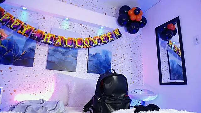 Snapshot of Noah_Xitruxx chatting on October 2025 03:07:01 AM Noah Xitruxx online show from October 2025 03:07:01 AM