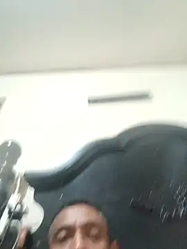 Snapshot of Innsaciable chatting on March 2026 09:32:02 AM Innsaciable online show from March 2026 09:32:02 AM