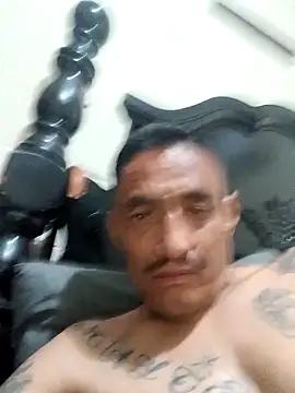 Snapshot of Innsaciable chatting on March 2026 06:57:01 AM Innsaciable online show from March 2026 06:57:01 AM