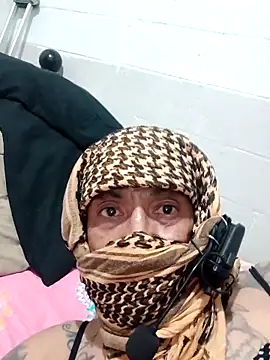 Snapshot of Innsaciable chatting on February 2026 12:53:01 AM Innsaciable online show from February 2026 12:53:01 AM