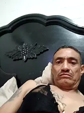 Snapshot of Innsaciable chatting on October 2025 09:08:01 AM Innsaciable online show from October 2025 09:08:01 AM