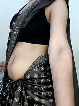 xpihu online show from October 2025 05:26:02 PM