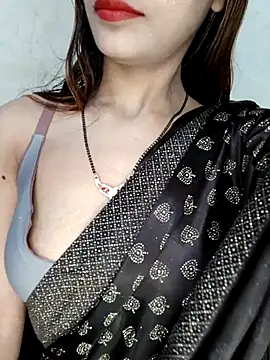 xpihu online show from November 2025 05:28:01 PM