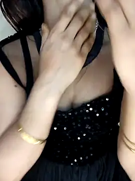 Snapshot of xpihu chatting on February 2026 05:45:01 PM xpihu online show from February 2026 05:45:01 PM