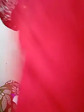 xpihu online show from November 2025 05:58:02 PM