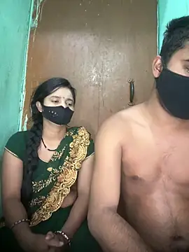 Suhani512 online show from May 2026 11:26:02 PM
