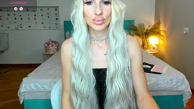 Lana kitty   online show from September 2025 09:53:01 PM