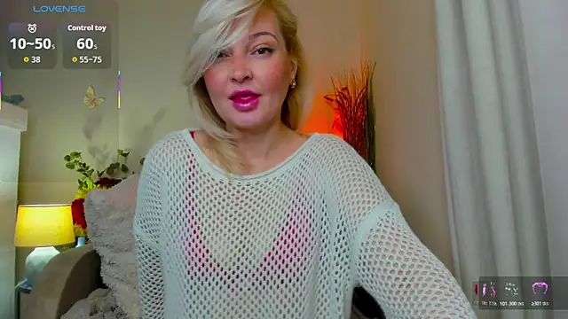 Milena candyy online show from April 2026 05:41:01 PM
