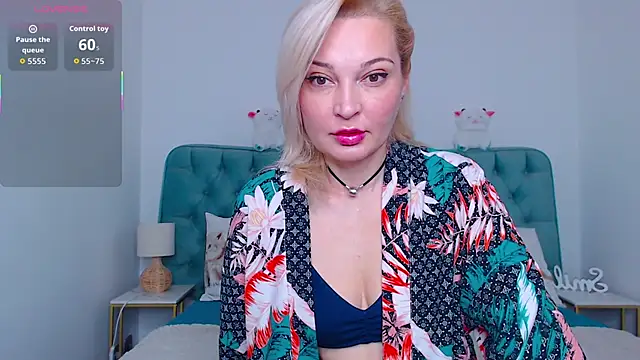 Snapshot of Milena_candyy chatting on December 2025 08:16:02 AM Milena candyy online show from December 2025 08:16:02 AM