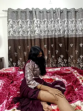 Snapshot of Cute-Bhavya chatting on March 2025 06:31:01 AM Cute-Bhavya online show from March 2025 06:31:01 AM