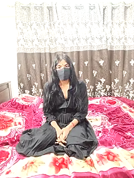 Snapshot of Cute-Bhavya chatting on March 2025 09:01:02 AM Cute-Bhavya online show from March 2025 09:01:02 AM