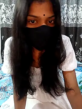 Snapshot of Cute-Bhavya chatting on March 2025 03:18:02 AM Cute-Bhavya online show from March 2025 03:18:02 AM