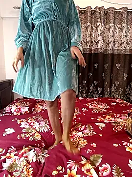 Snapshot of Cute-Bhavya chatting on October 2025 06:47:01 AM Cute-Bhavya online show from October 2025 06:47:01 AM