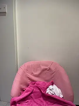 Selenaaaaa- online show from March 2026 04:38:01 AM