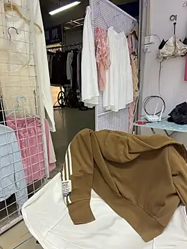 Selenaaaaa- online show from March 2026 05:19:01 AM