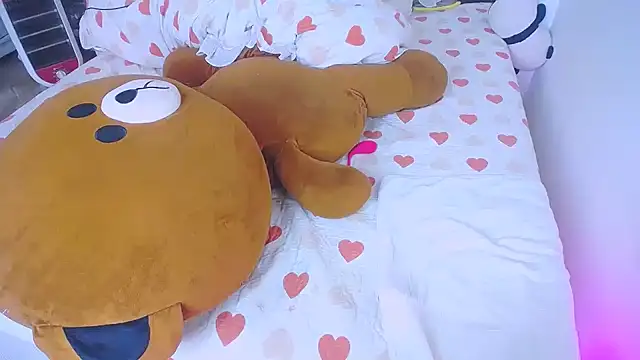 Snapshot of squirtsimi_9 chatting on January 2025 09:08:02 AM squirtsimi 9 online show from January 2025 09:08:02 AM