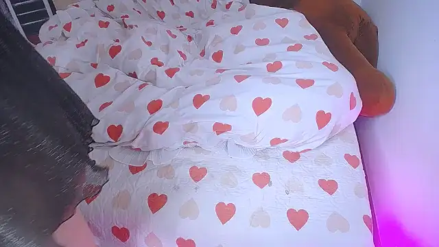 Snapshot of squirtsimi_9 chatting on January 2025 02:26:02 AM squirtsimi 9 online show from January 2025 02:26:02 AM