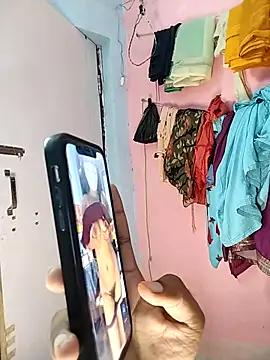 riyagupta5 online show from September 2025 05:13:01 PM