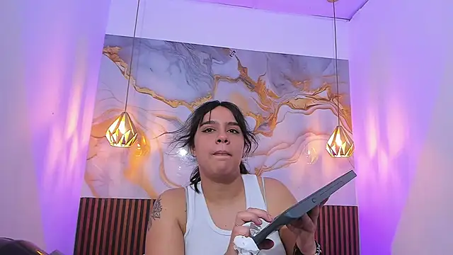 MelissaGilll online show from December 2025 07:16:02 PM